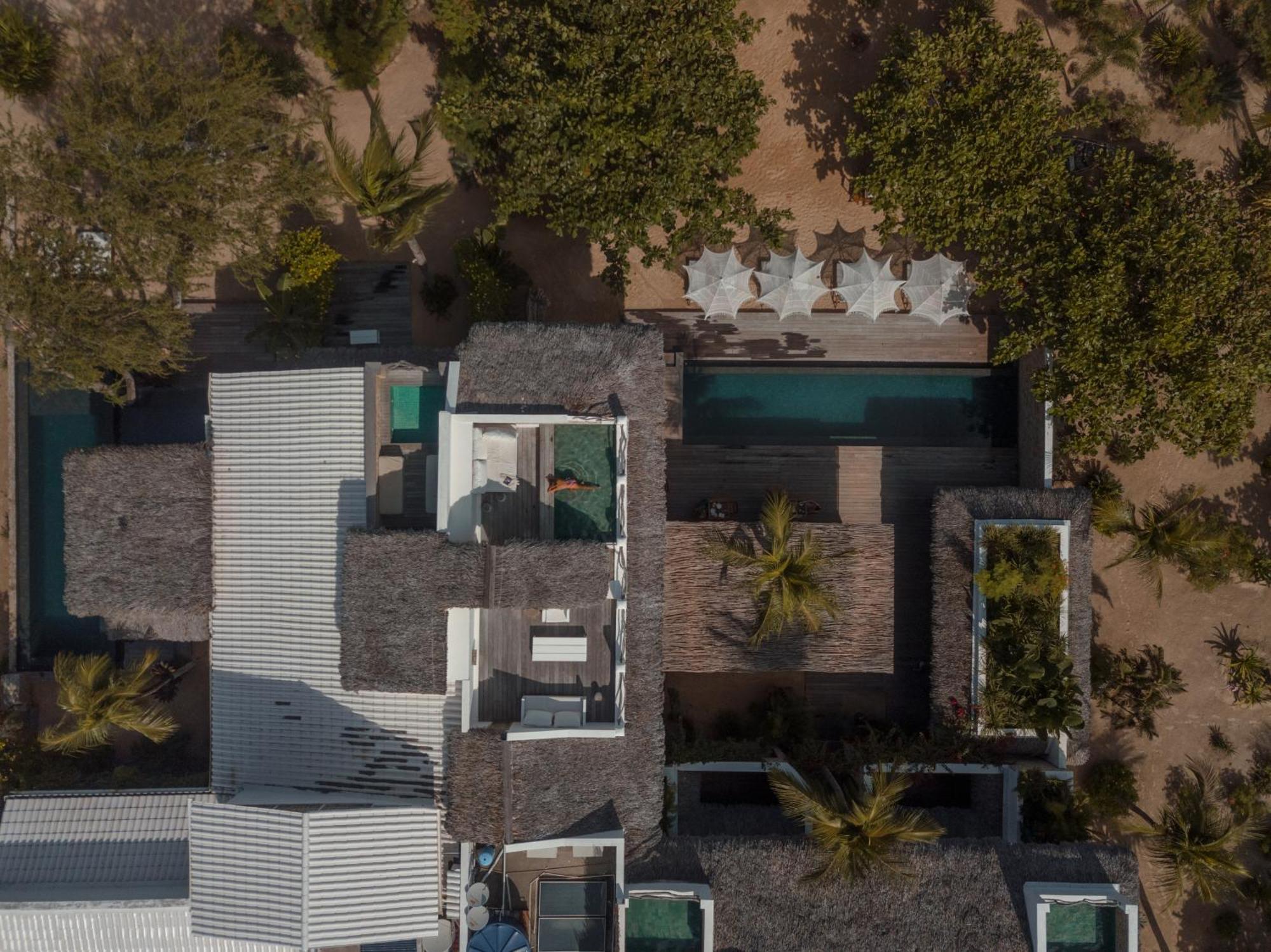 Villa Praia - La Villa Group จีโจกา จี เจรีกวากวารา ภายนอก รูปภาพ