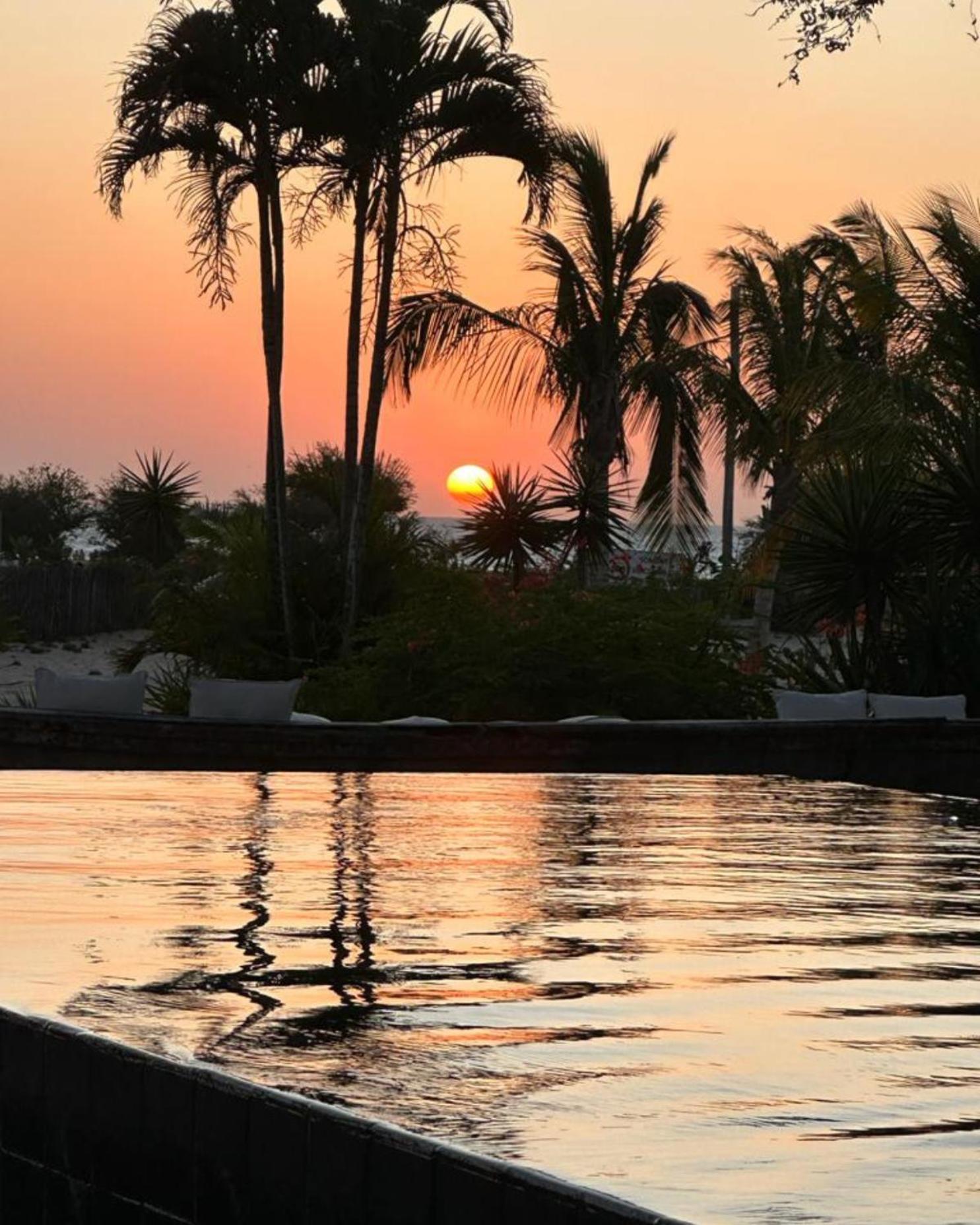 Villa Praia - La Villa Group จีโจกา จี เจรีกวากวารา ภายนอก รูปภาพ
