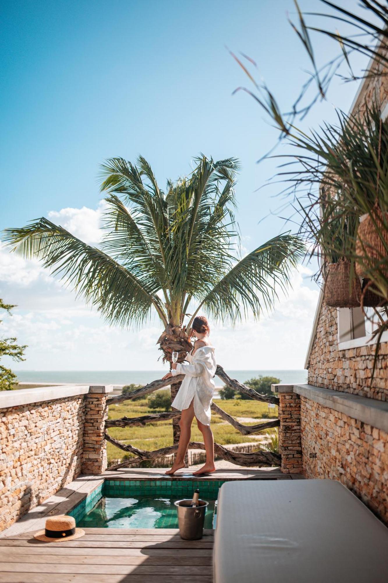 Villa Praia - La Villa Group จีโจกา จี เจรีกวากวารา ภายนอก รูปภาพ